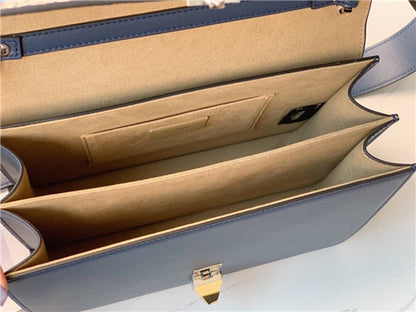 フェンディのバッグは？