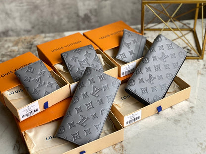 ルイヴィトン LOUIS VUITTON 財布 メンズ 新作 二つ折り財布 M81383