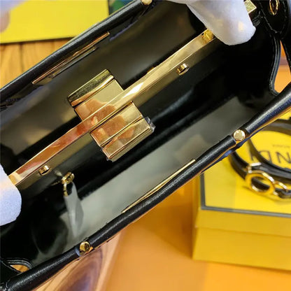 フェンディ ピーカブーバッグ