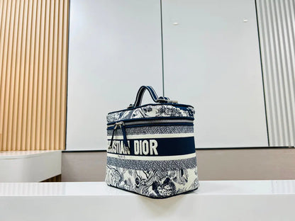 クリスチャン・ディオール コスメティックバッグ