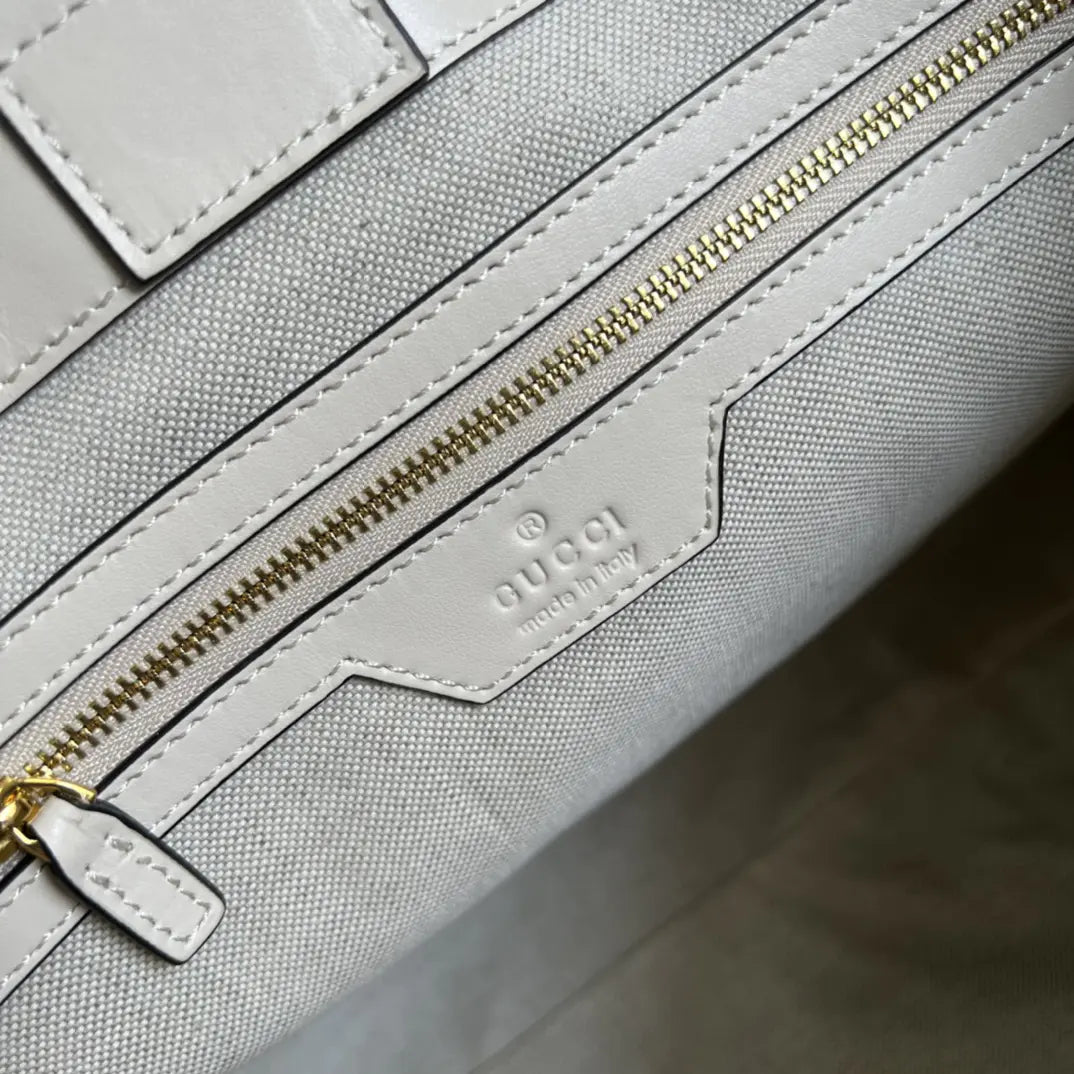 GGマトラッセ レザー ミディアム トート