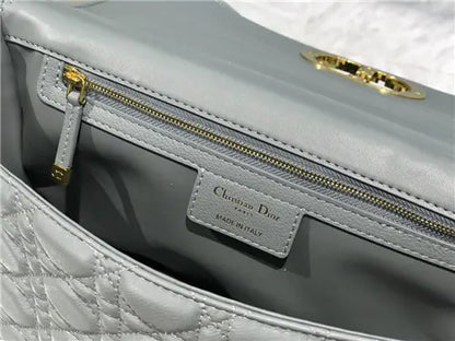 ディオール ラージ カロ バッグ