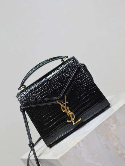 YSL 623930 カサンドラ ミニ トップハンドルバッグ クロコダイル柄レザー ブラック