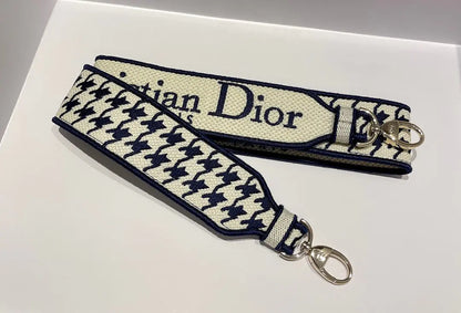 クリスチャン ディオール ミディアム レディ D ライト バッグ