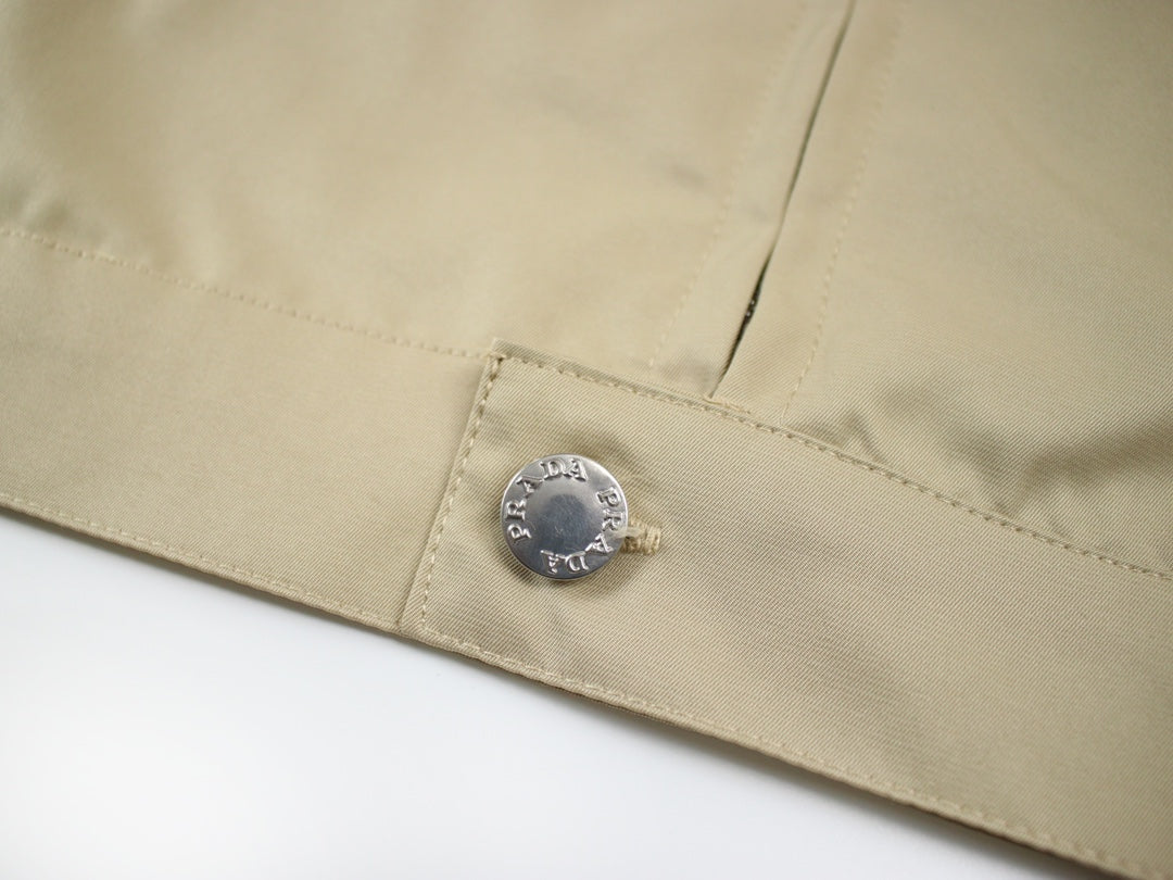 【PRADA 公式旗艦店】プラダ シャツ ご好評に付き再入荷 241119