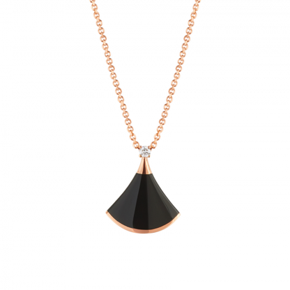 ブルガリ ディーヴァ ドリーム ネックレスの新商品