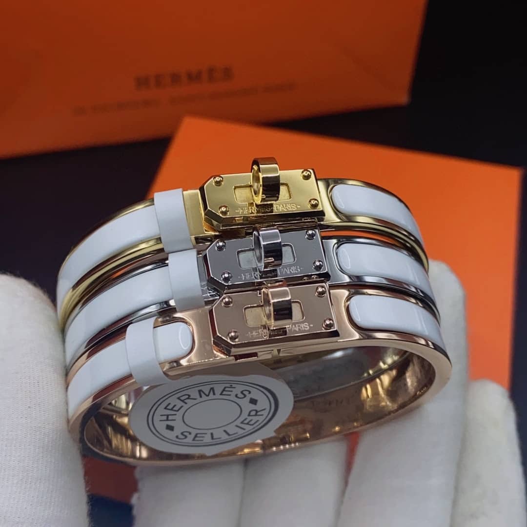 エルメスのクラシックブレスレットのおすすめ