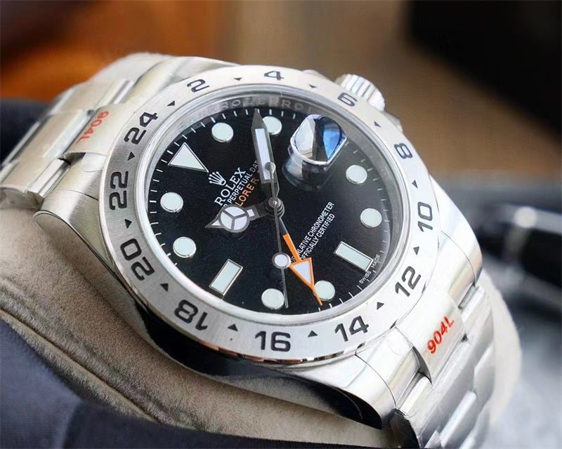 ロレックス エクスプローラーII ブラックROLEX EXPLORER II 216570