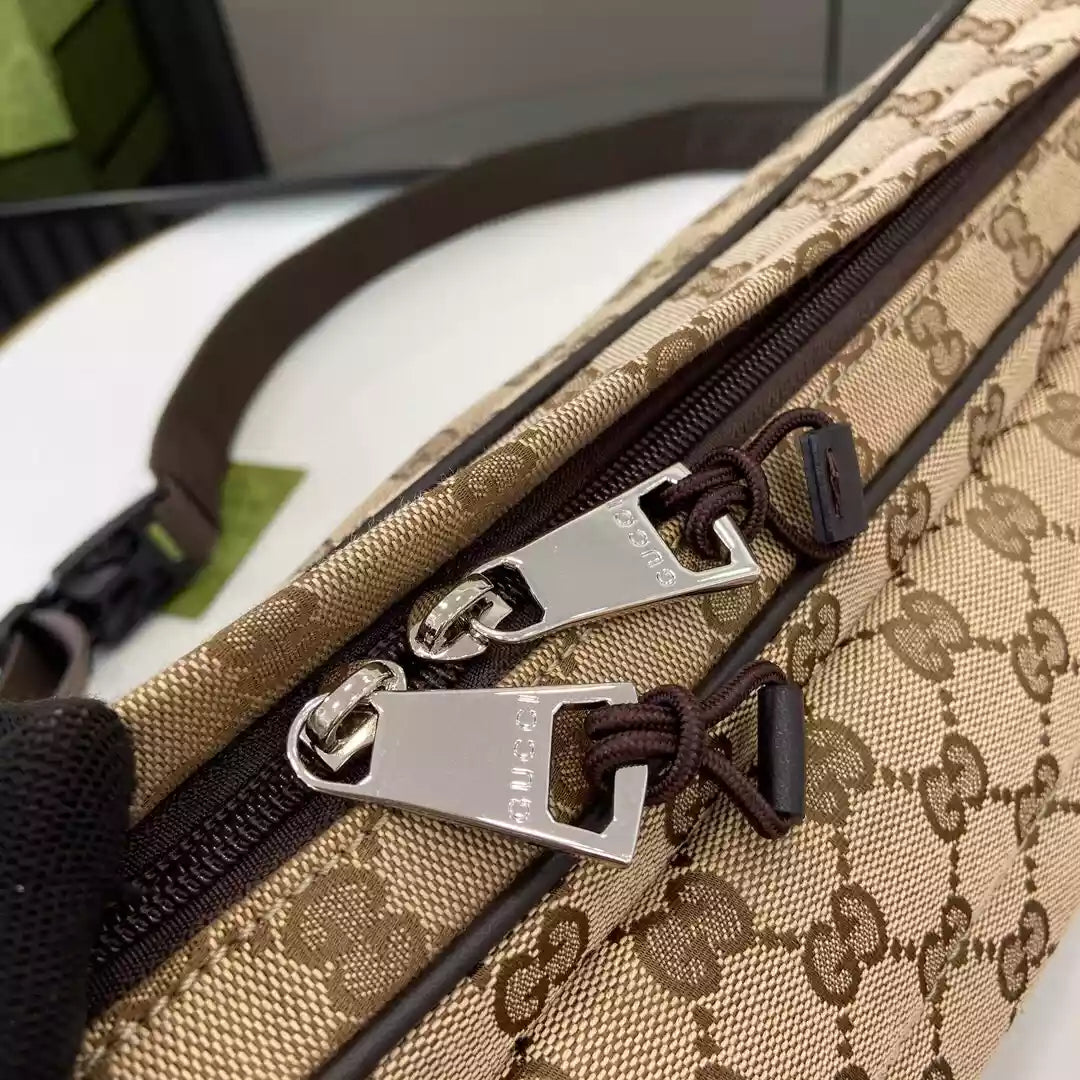 GGジャンボ スモール ベルトバッグ（ブラックレザー）– BG080