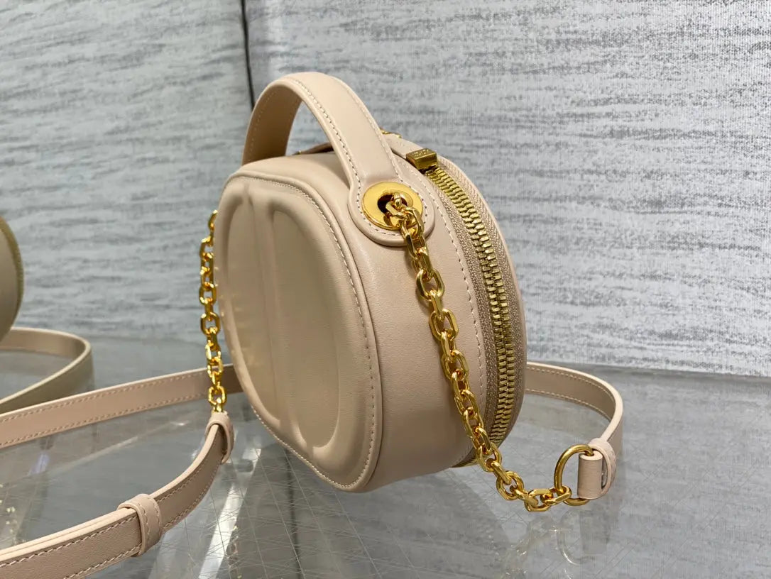 クリスチャン・ディオール シグネチャー オーバル カメラバッグ