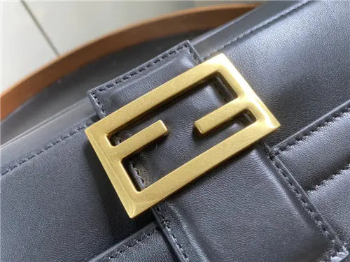 フェンディ バゲットバッグ