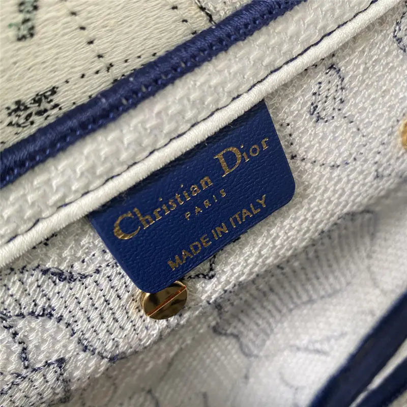 ディオール ベルベット サドルバッグ