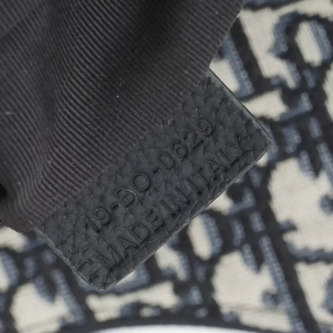 ディオール メンズ サドルバッグ