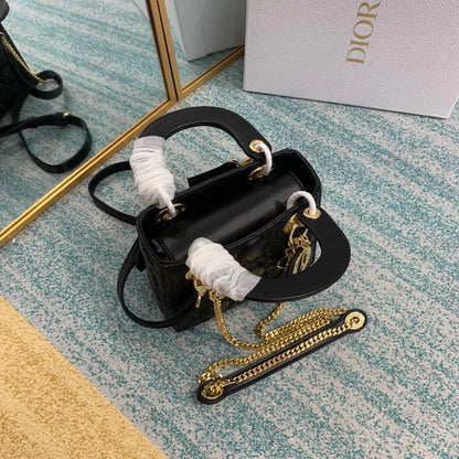 クリスチャン・ディオール ミニ レディ ディオール バッグ
