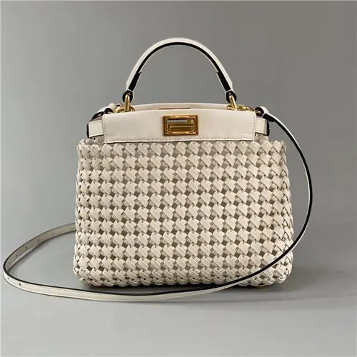 ピーカブー フェンディ レプリカバッグ