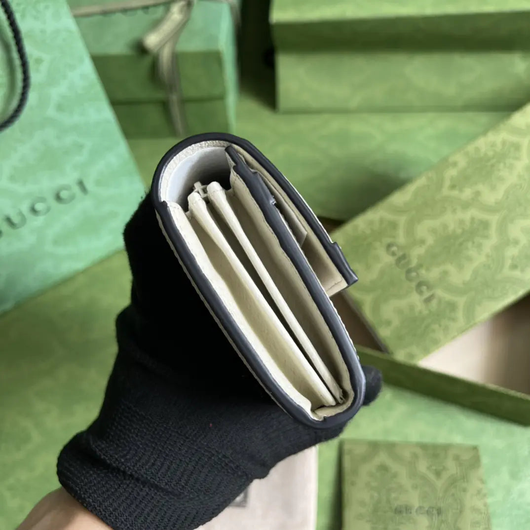 オフィディア GG コンチネンタルウォレット