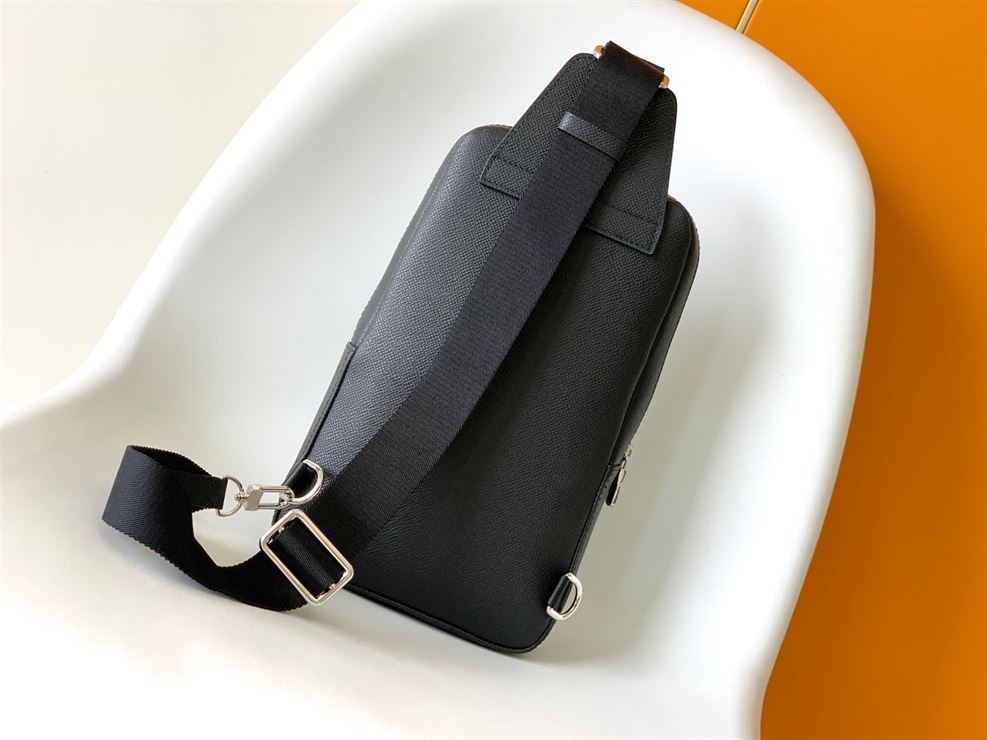 ルイ・ヴィトン アベニュー・スリングバッグ タイガ – LVB030