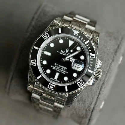 ロレックス サブマリーナーデイト 彫金 116610LV 数が少ない