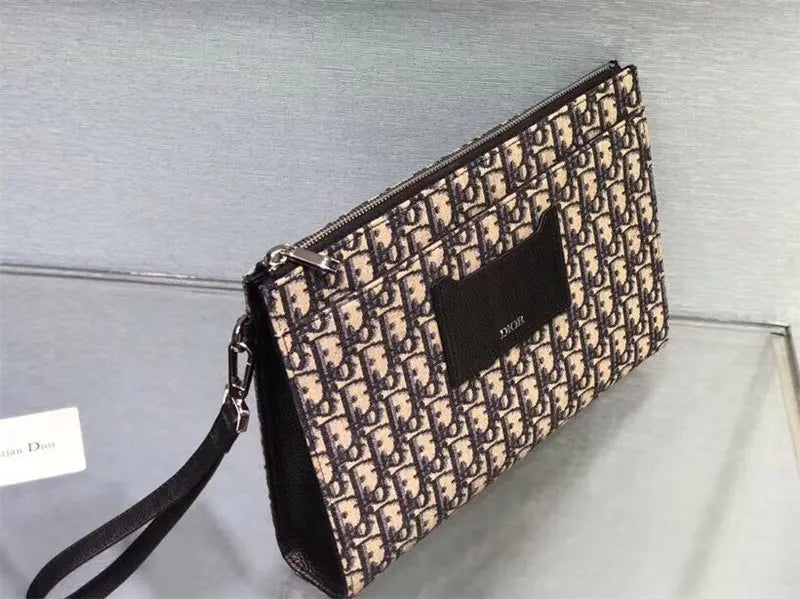 ディオール オブリーク クラッチ