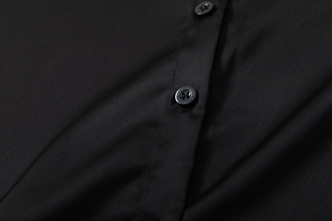 【PRADA 公式旗艦店】プラダ シャツ ご好評に付き再入荷 241119