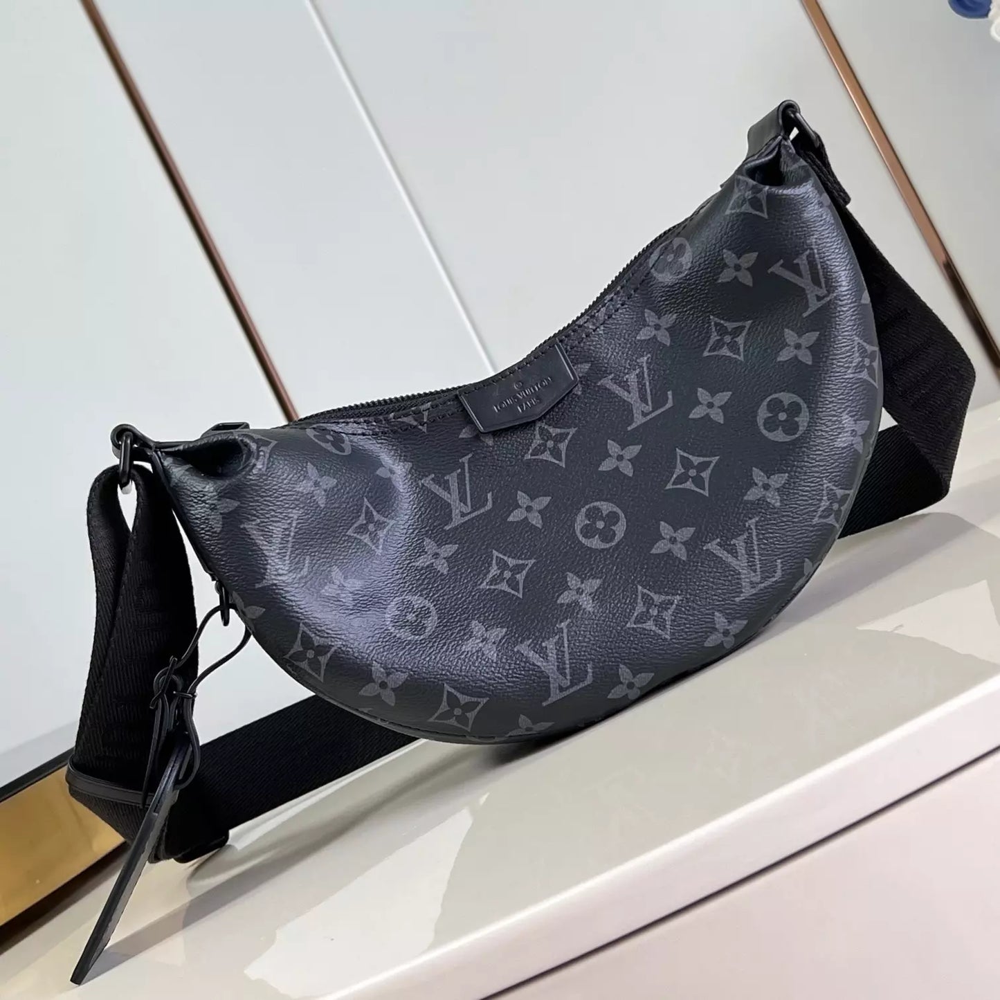 ハマック バッグ PM ブラック モノグラム エクリプス キャンバス M47158 – LW446