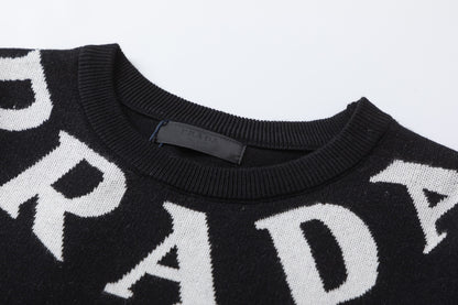 【PRADA公式旗艦店】ご好評に付き再入荷！！