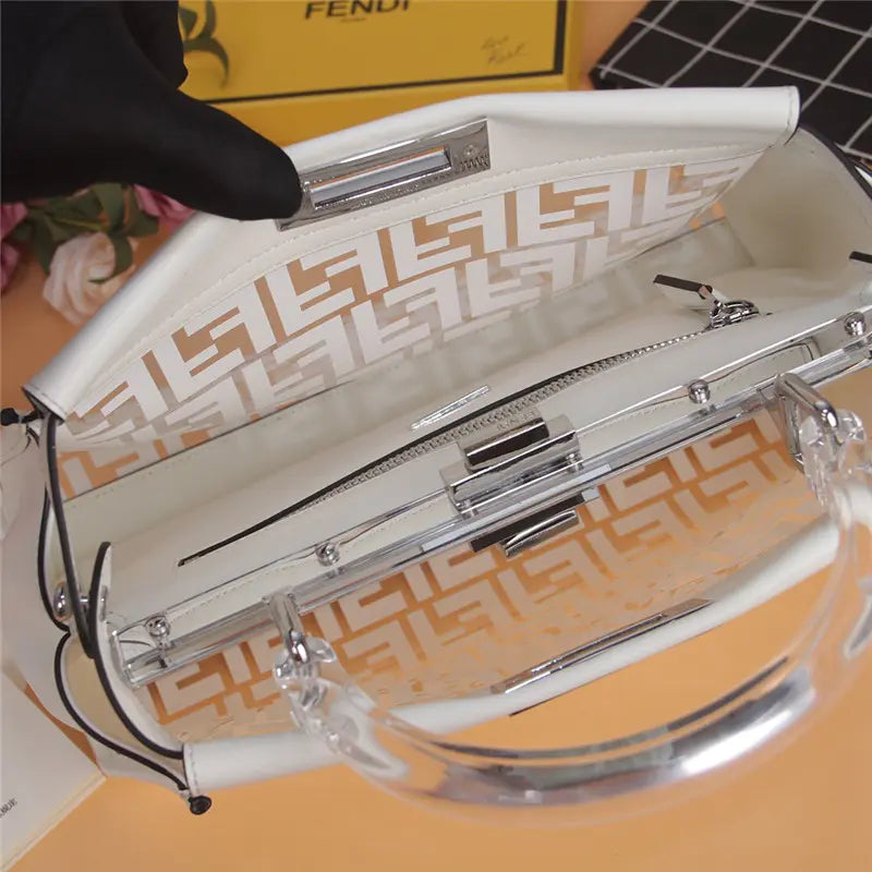 ピーカブー フェンディ