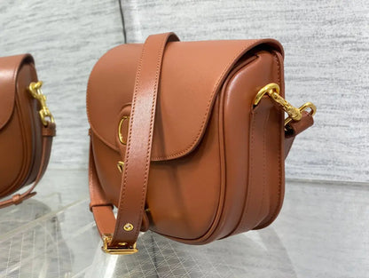 クリスチャン ディオール ミディアム ボビーバッグ