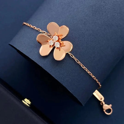 ヴァン クリーフ＆アーペル クローバー ペタルズ ミラー ブレスレット