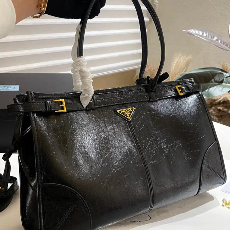 ☆PRADA☆ ソフトナッパレザー ミニハンドバッグ1点入荷♪☆正規品☆