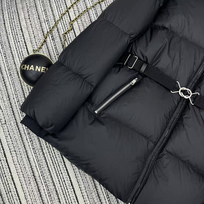 【PRADA旗艦店】ダウンジャケット、ご好評に付き再入荷！