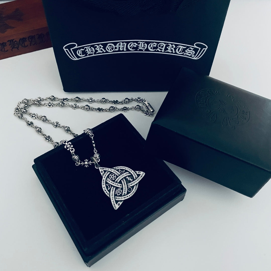 【CHROME HEARTS 】ネックレス、新しいネックレス万能シンプルファッションオーナメント