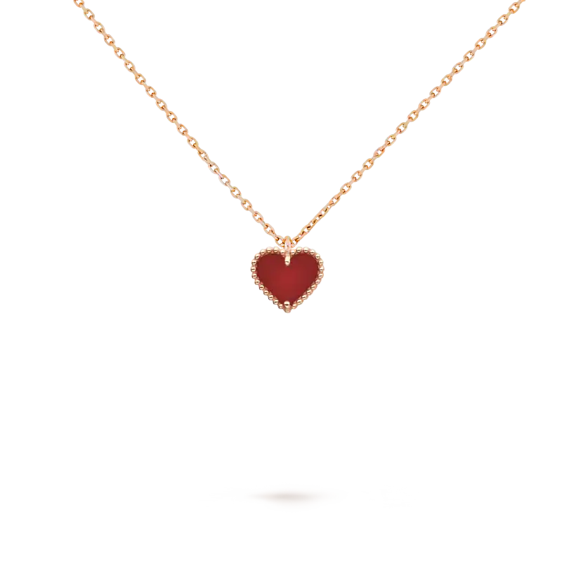 ヴァン クリーフ＆アーペルのスウィート アルハンブラ シリーズ ペンダントの新作