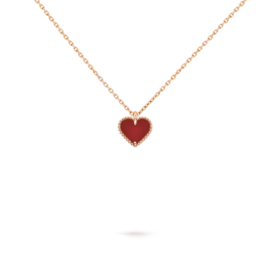 ヴァン クリーフ＆アーペルのスウィート アルハンブラ シリーズ ペンダントの新作