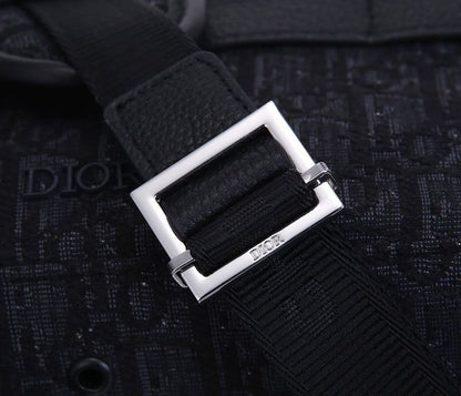 ディオール オブリーク サファリ メッセンジャー – DIO038