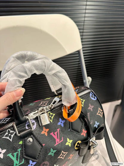 ルイ・ヴィトン M13257 LV X TM スピーディ ソフト 30