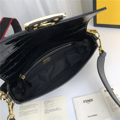 フェンディ クロコダイル バゲット ブラック