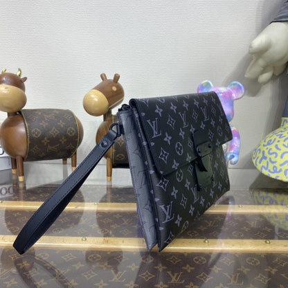 LV オンザゴー ルイ・ヴィトン ホワイト