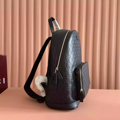 グッチ GGモノグラム ミディアム バックパック ブラック – BG070