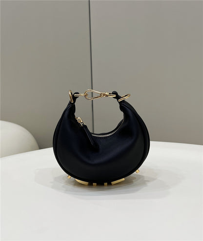 フェンディ グラフィック バッグ ミニ ブラック