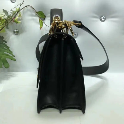 フェンディ カンユー ショルダーバッグ