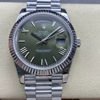 ロレックス デイデイト 40 228236-0008