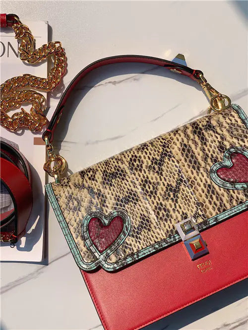 フェンディのバッグは？