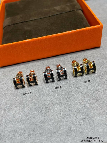 エルメスロゴイヤリングの卸売