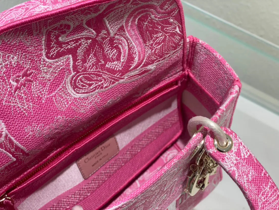 クリスチャン ディオール ミディアム レディ D ライト バッグ