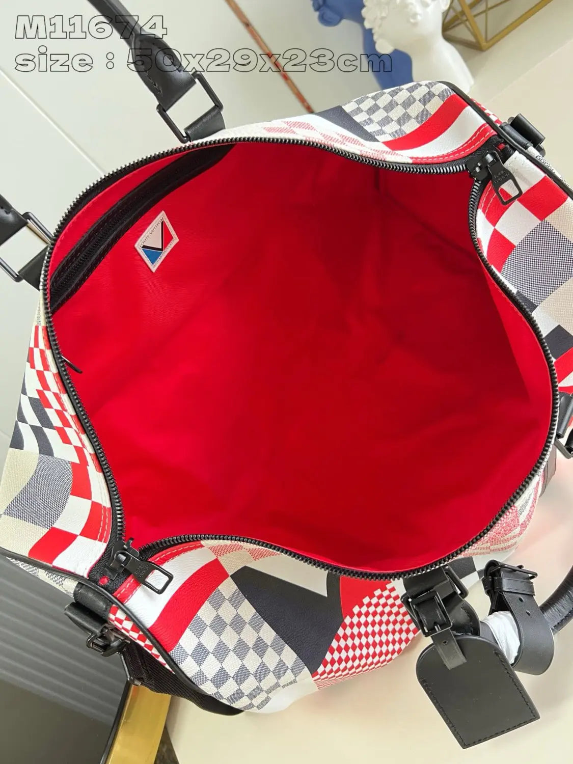 ルイ・ヴィトン M11674 キーポル・バンドリエール50