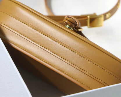 クリスチャン・ディオール ボビー イーストウエスト バッグ