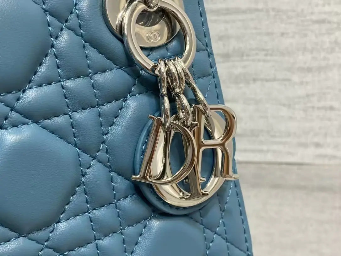 クリスチャン・ディオール ミニ レディ ディオール バッグ