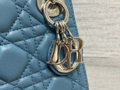 クリスチャン・ディオール ミニ レディ ディオール バッグ