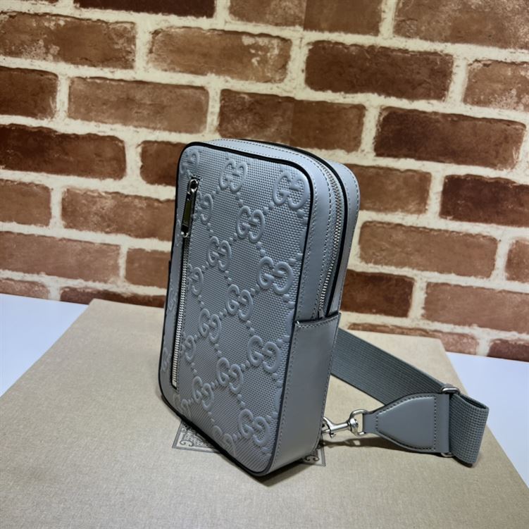 グッチ GGエンボス加工 スリングバックパック グレーレザー – BG019